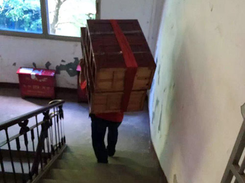 長沙搬家公司哪家好?辦公桌拆裝如何收費？